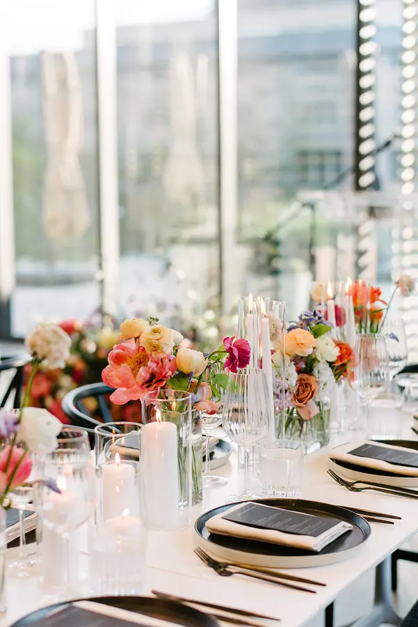 Andrea & Evan wedding florals at Clay at The Gardiner Museum by Mythology Floral Art, Toronto, photograph by Liza Litvinovich