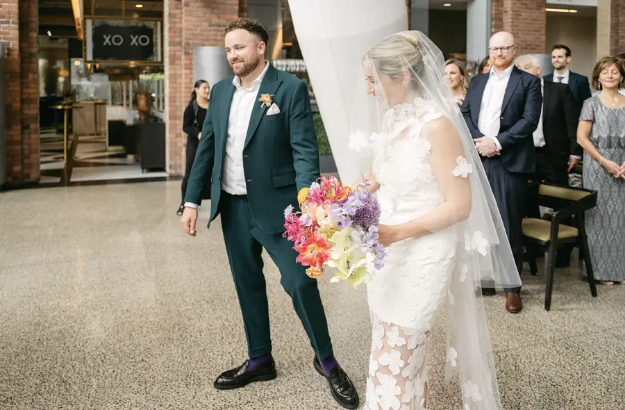 Dayna & Pat wedding florals by Mythology Floral Art, Toronto, photograph by 515 Photography