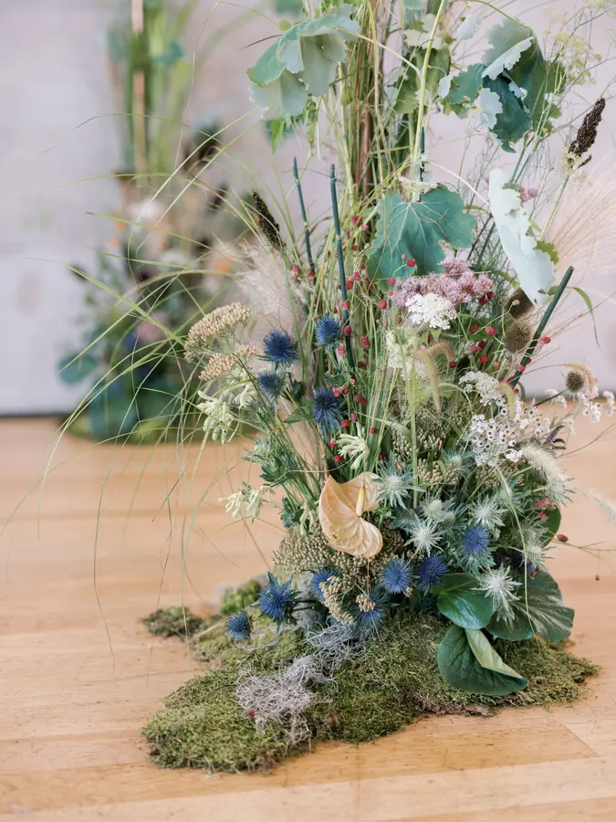 Michael & Sam wedding florals at Clay at The Gardiner Museum by Mythology Floral Art, Toronto, photograph by Robin Sassi