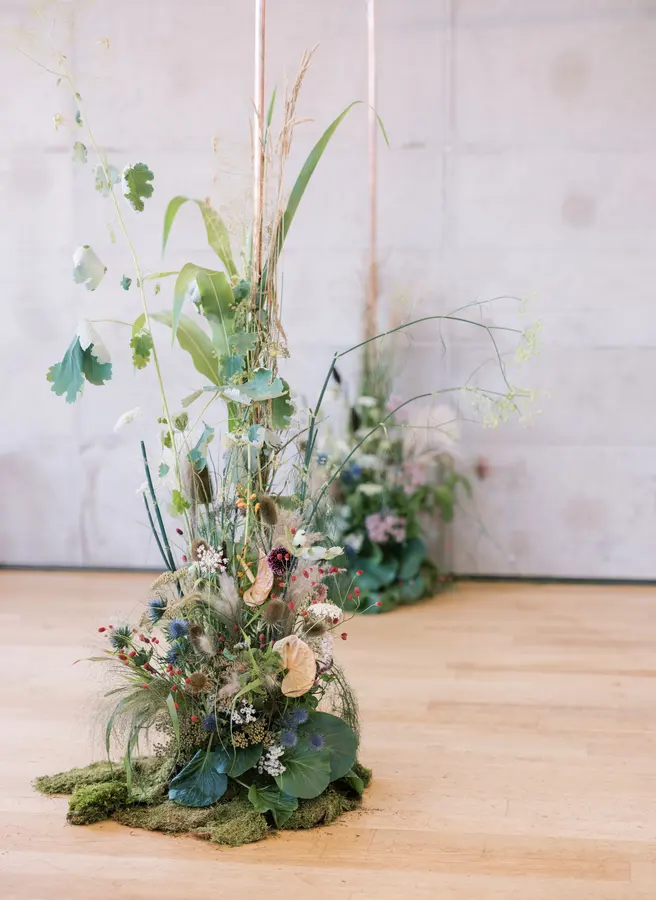 Michael & Sam wedding florals at Clay at The Gardiner Museum by Mythology Floral Art, Toronto, photograph by Robin Sassi