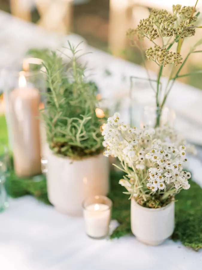 Michael & Sam wedding florals at Clay at The Gardiner Museum by Mythology Floral Art, Toronto, photograph by Robin Sassi