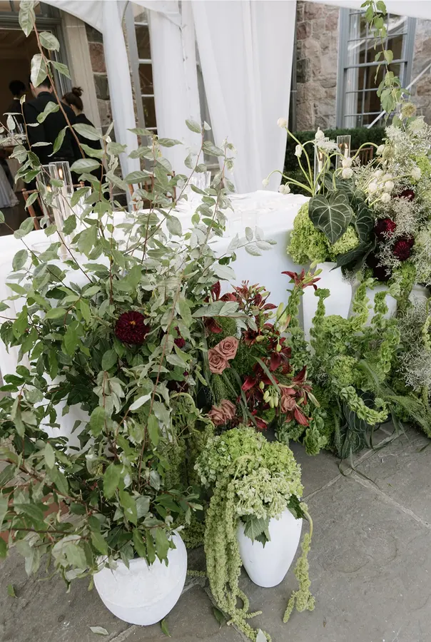 Nadia & Max wedding florals at Graydon Hall Manor by Mythology Floral Art, Toronto, photograph by Sara Kelly