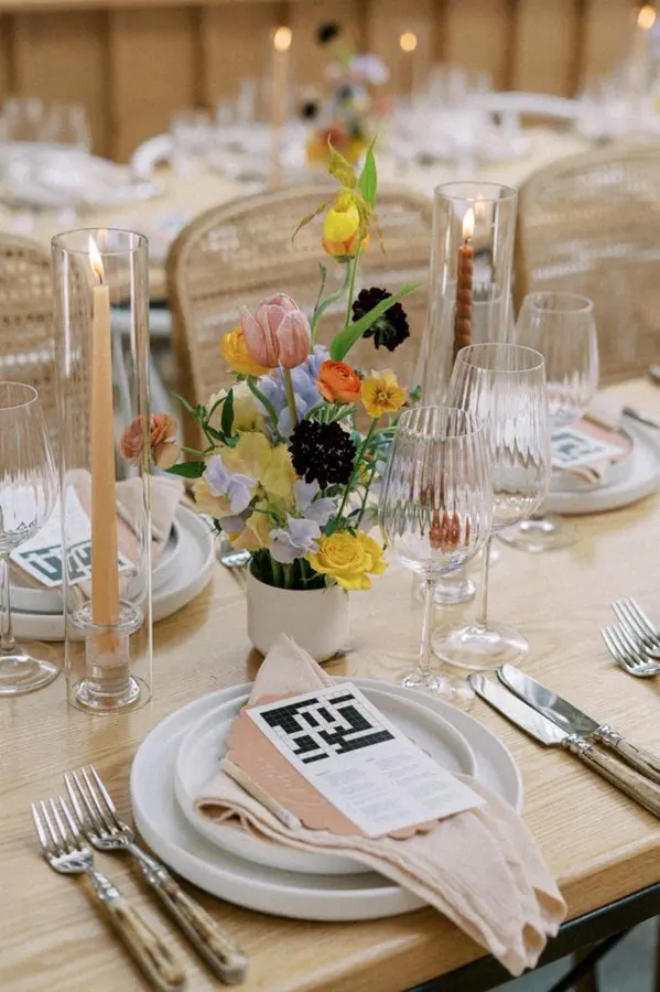 Nicky & Josh wedding florals at Paris Paris Restaurant by Mythology Floral Art, Toronto, photograph by Adriana Morais Photography