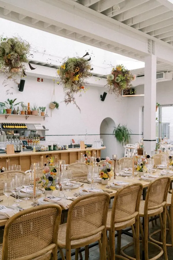 Nicky & Josh wedding florals at Paris Paris Restaurant by Mythology Floral Art, Toronto, photograph by Adriana Morais Photography