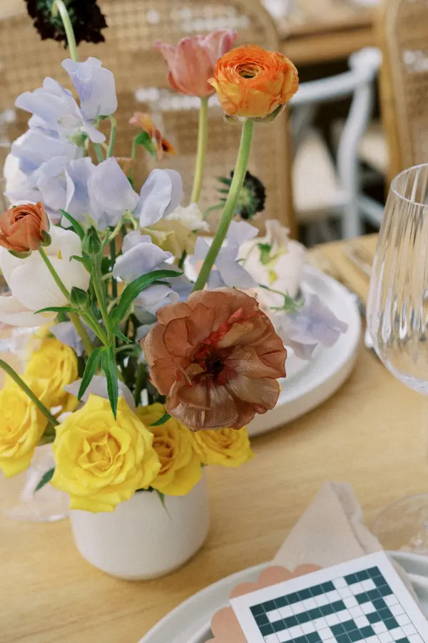 Nicky & Josh wedding florals at Paris Paris Restaurant by Mythology Floral Art, Toronto, photograph by Adriana Morais Photography