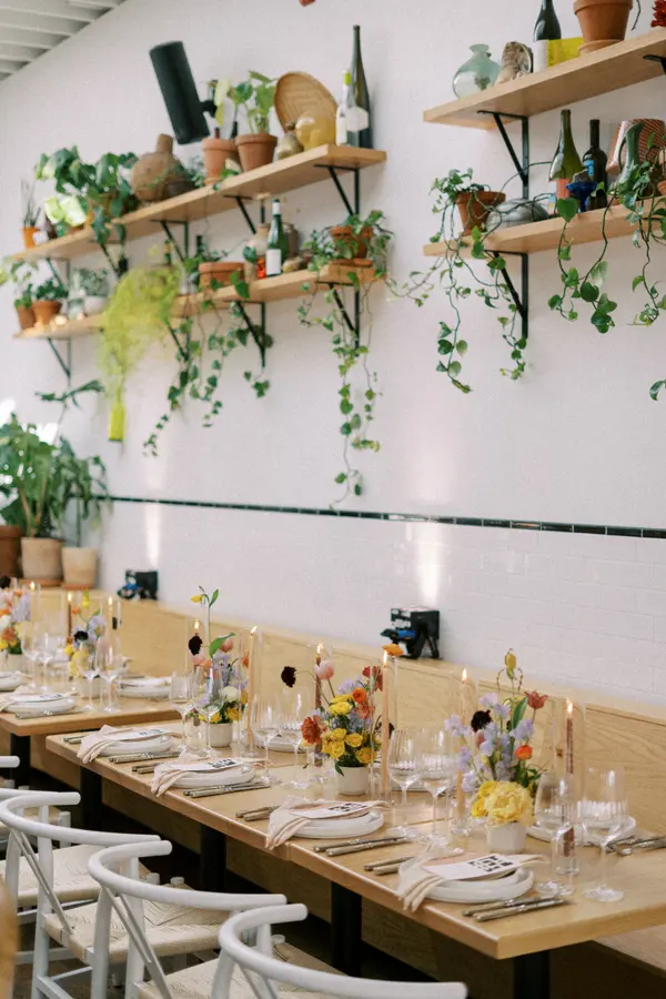 Nicky & Josh wedding florals at Paris Paris Restaurant by Mythology Floral Art, Toronto, photograph by Adriana Morais Photography