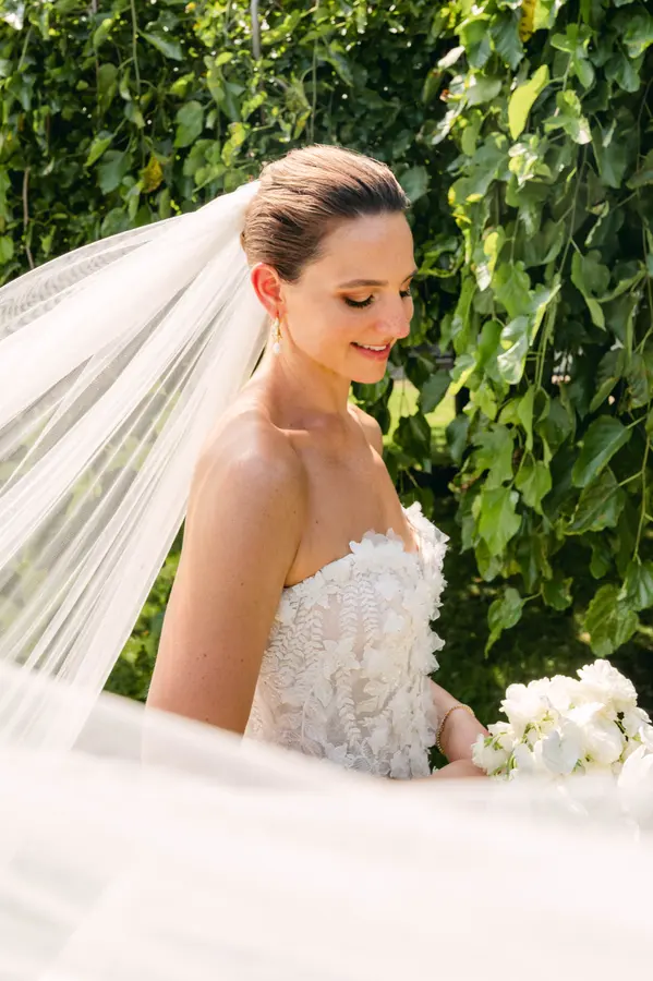 Nicolette & Adrian wedding florals at The Park Hyatt by Mythology Floral Art, Toronto, photograph by 515 Photography
