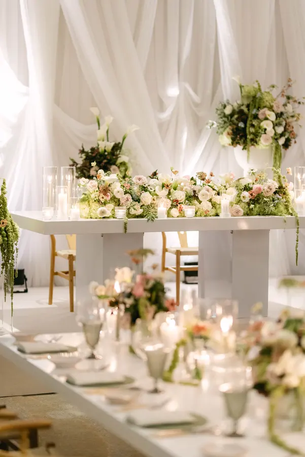 Nicolette & Adrian wedding florals at The Park Hyatt by Mythology Floral Art, Toronto, photograph by 515 Photography