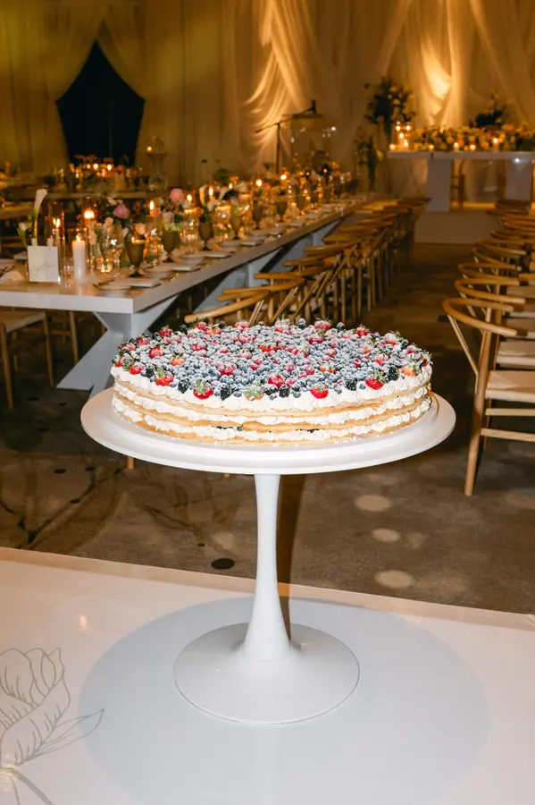 Nicolette & Adrian wedding florals at The Park Hyatt by Mythology Floral Art, Toronto, photograph by 515 Photography